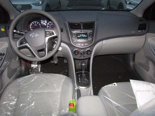 Hyundai Accent 2017 photo 7